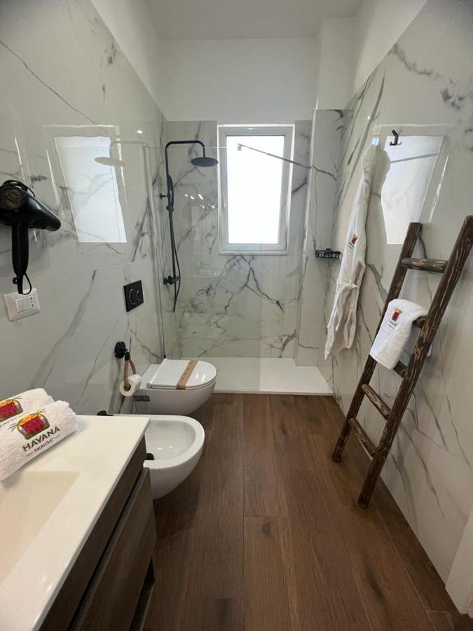 Havana House Apartment Bari Luaran gambar